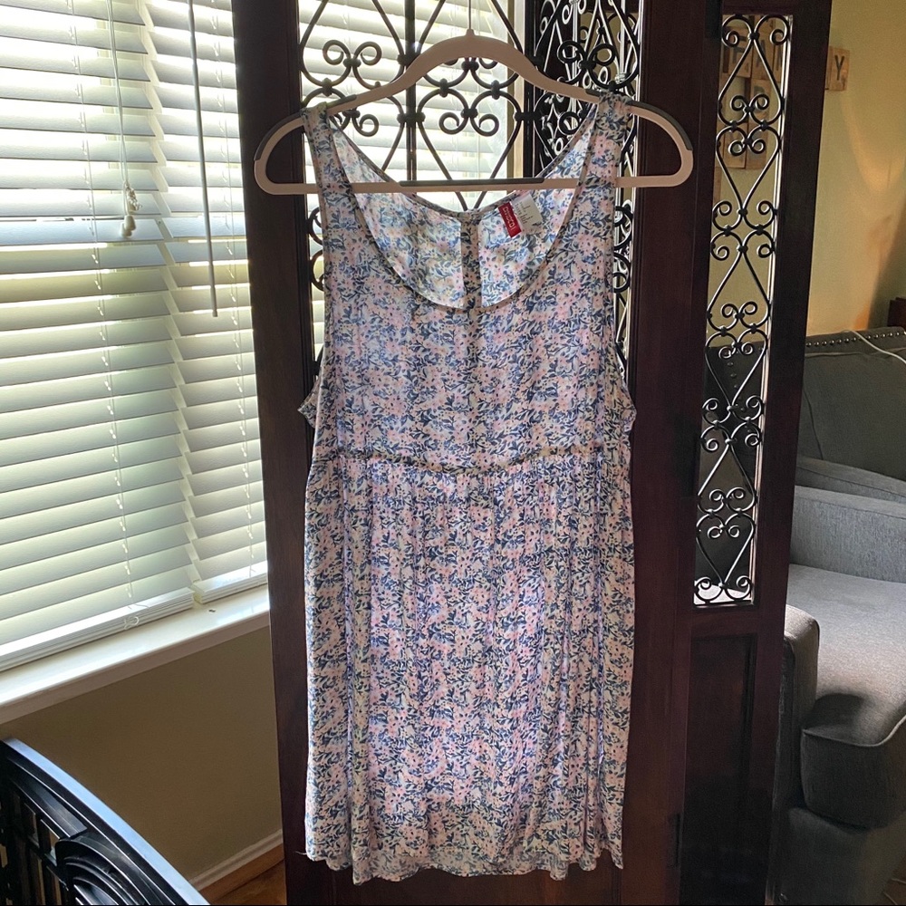 DIVIDED by H&M floral print babydoll dress